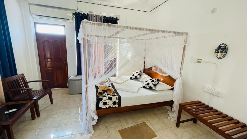 Sunny Mood Guest House Unawatuna Exteriér fotografie